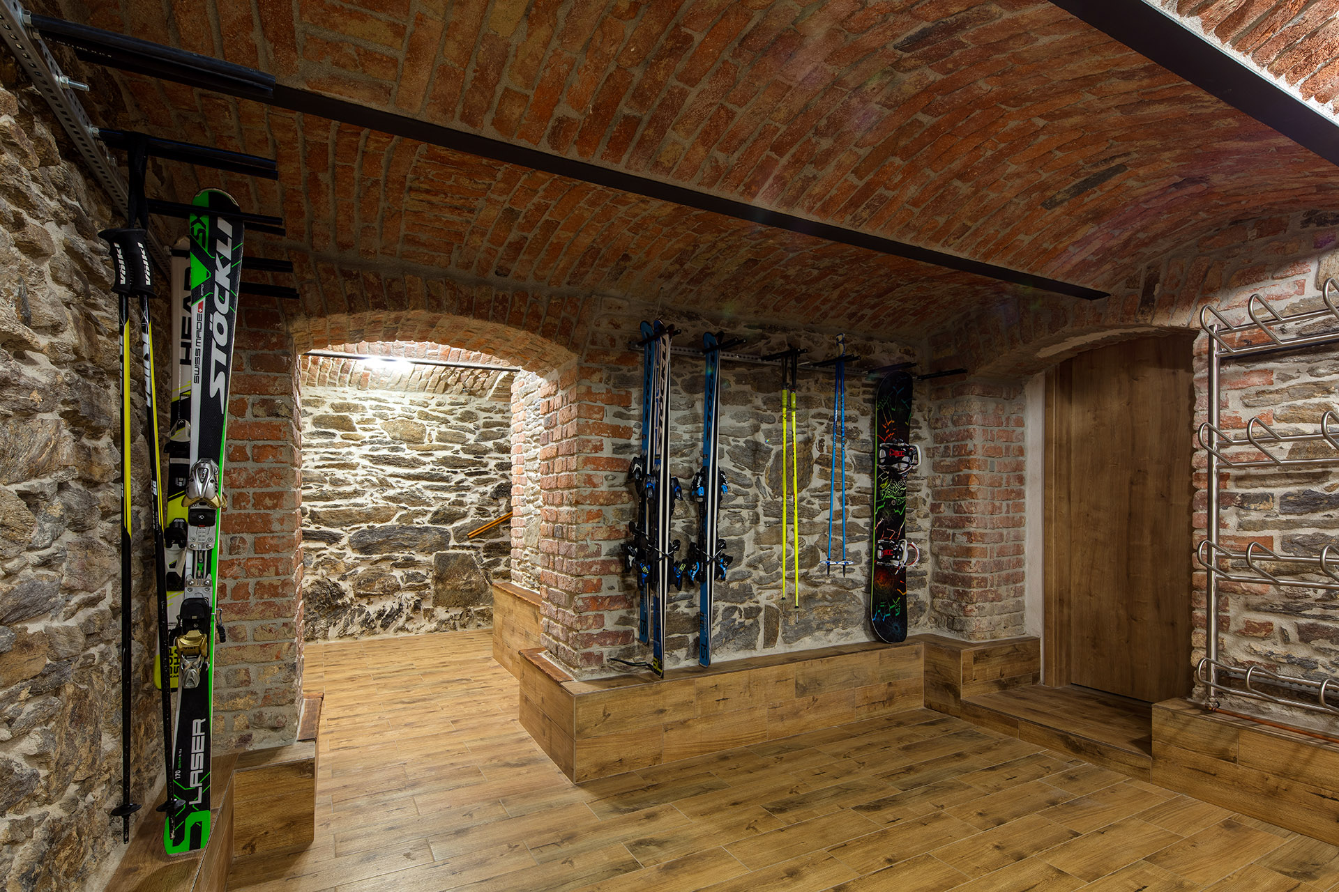 Gallery 4